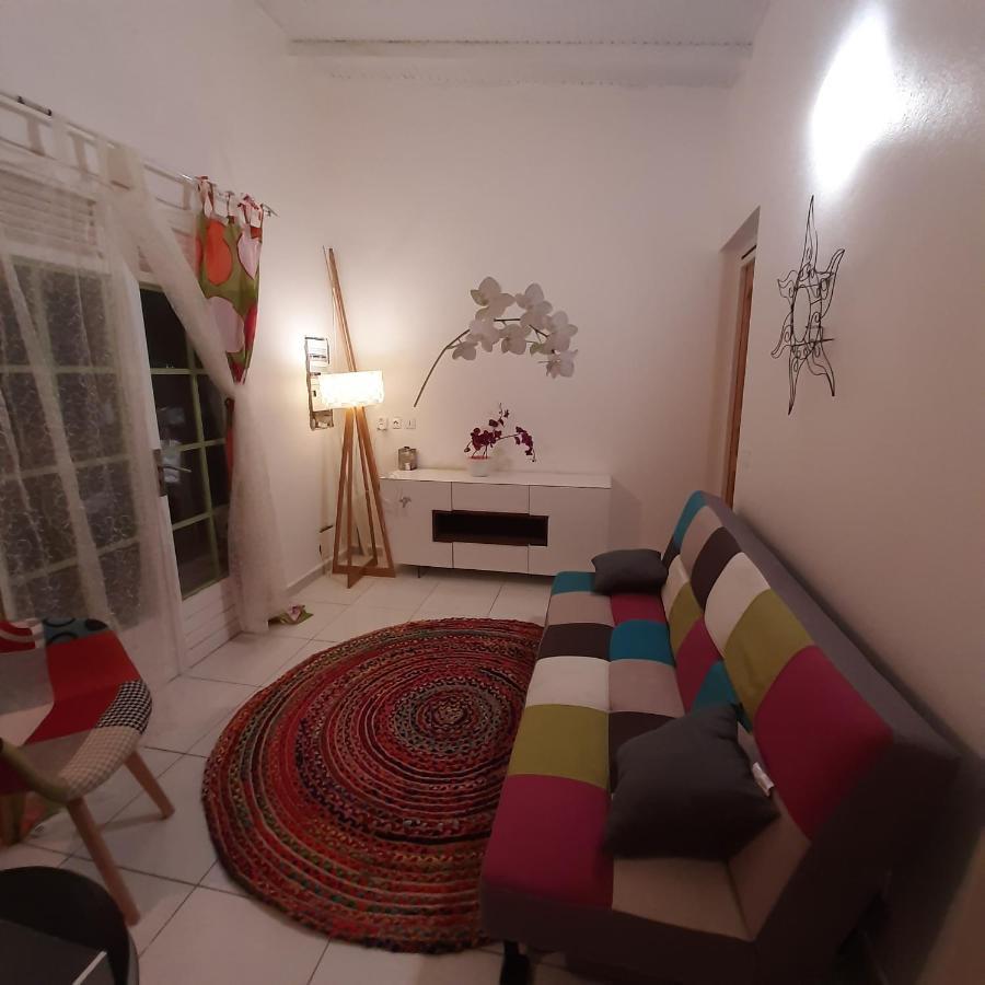 Вилла Charmant Bungalow Du Moule Ле-Муль Экстерьер фото